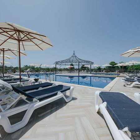 Imperial Family Resort Ulcinj Eksteriør billede